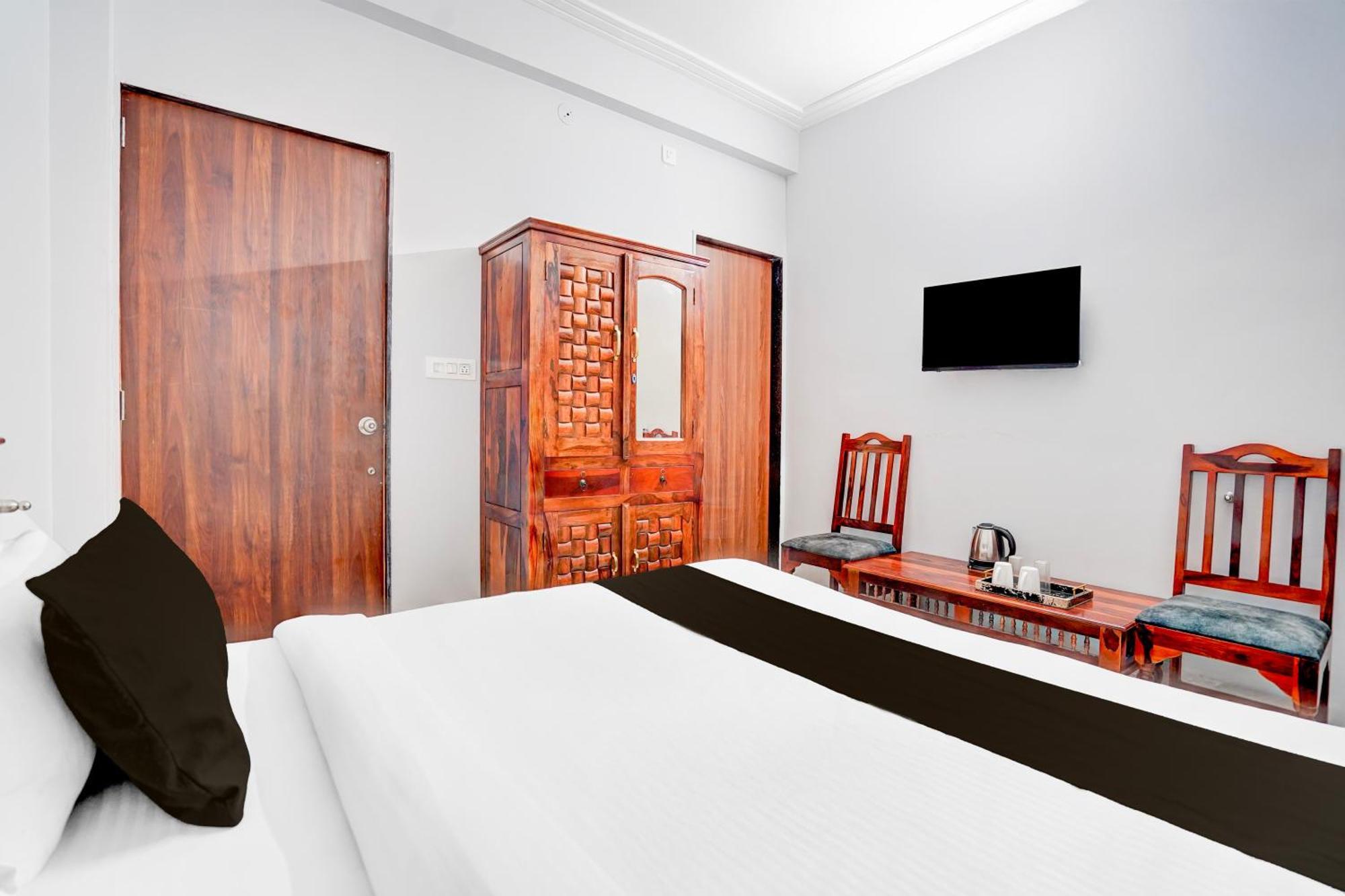 Hotel O Shree Gurukripa Khātu 外观 照片